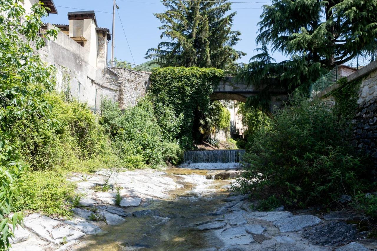 La Casa Sotto Le Cascate Lago Maggiore - Ixihome Cittiglio Exterior photo